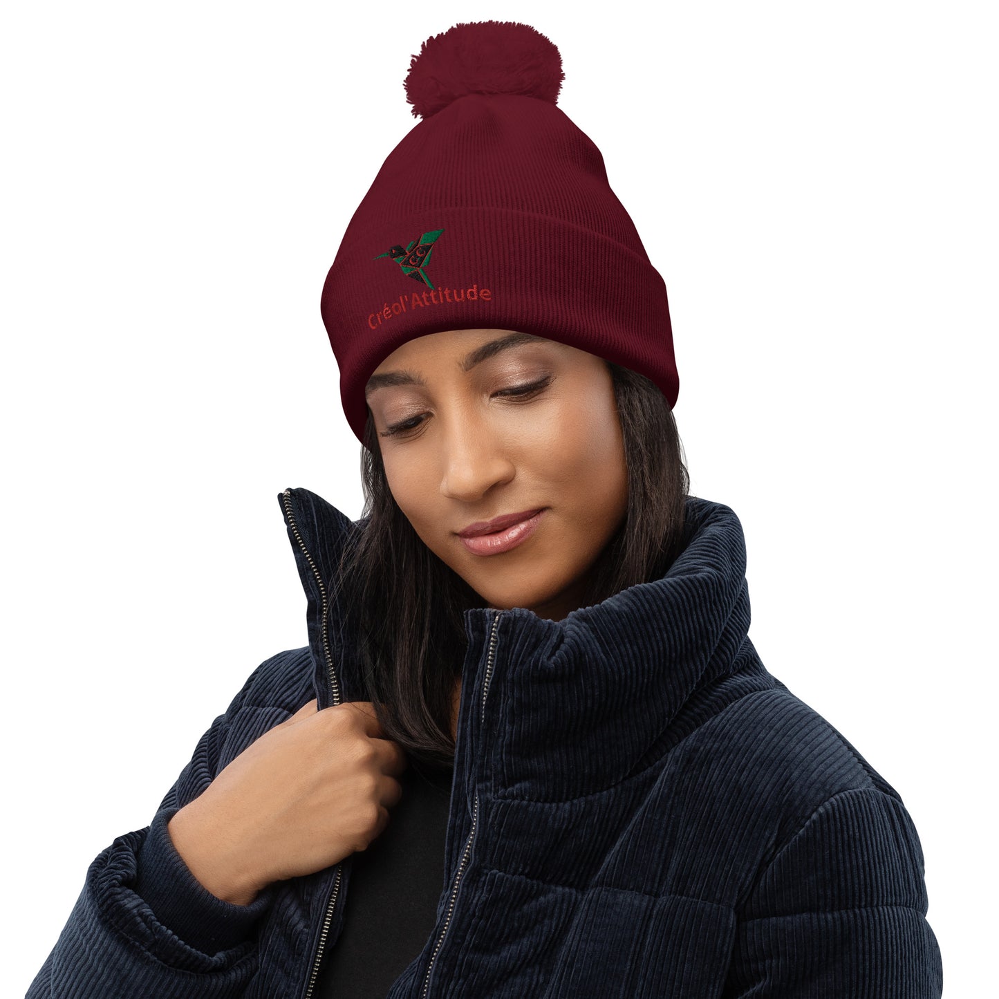 Bonnet brodé à pompon Madadasteal Créol'Attitude