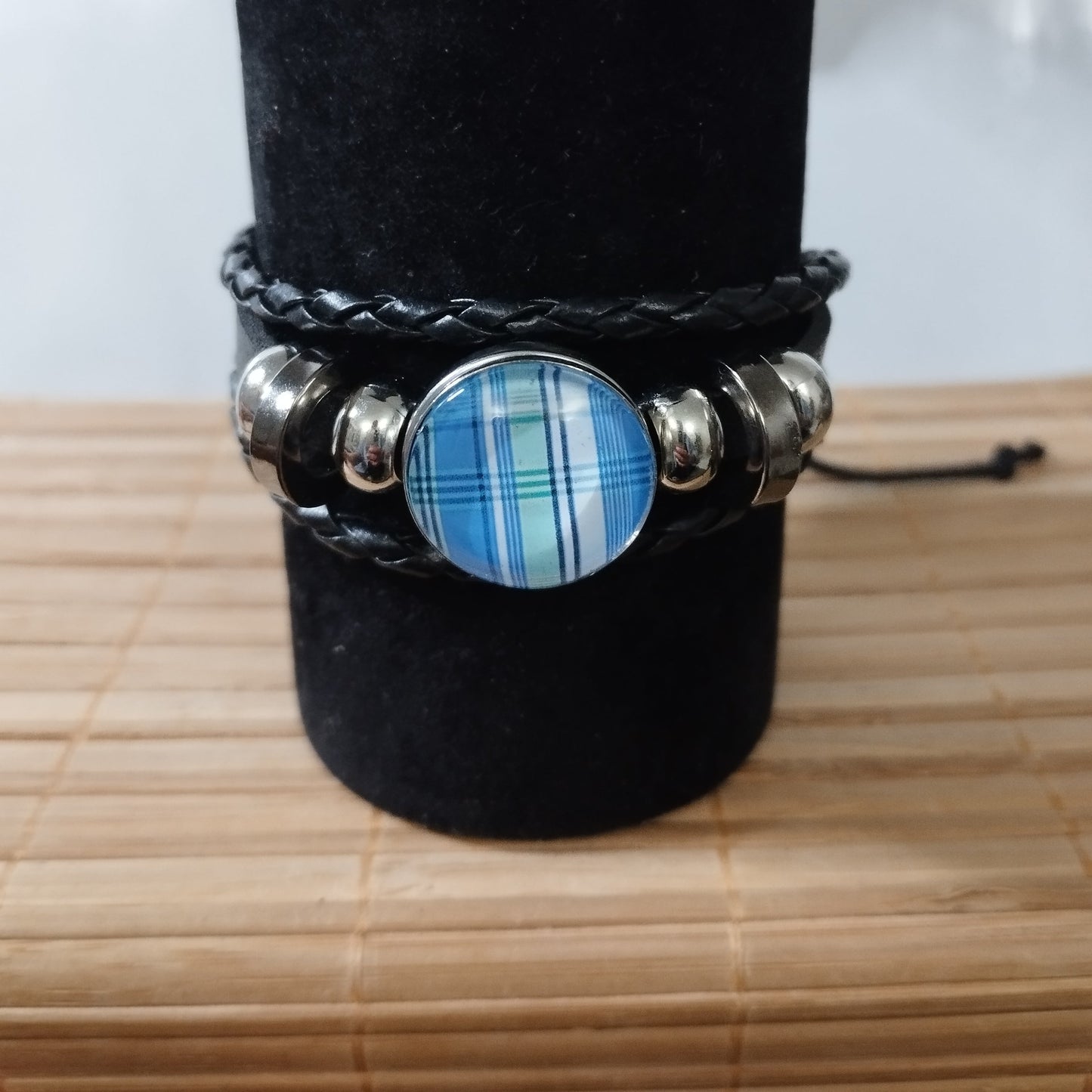 Bracelet en cuir tissé dôme Madras